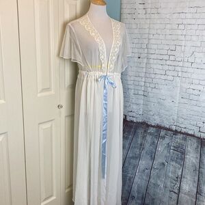 Flora Nikrooz Robe 3X Bridal Wedding Coquette Victorian Elizabethan Sexy Modest